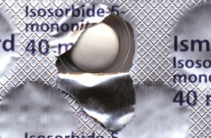 استفاده از نیتروگلیسرین ها برای درمان درد سینه
